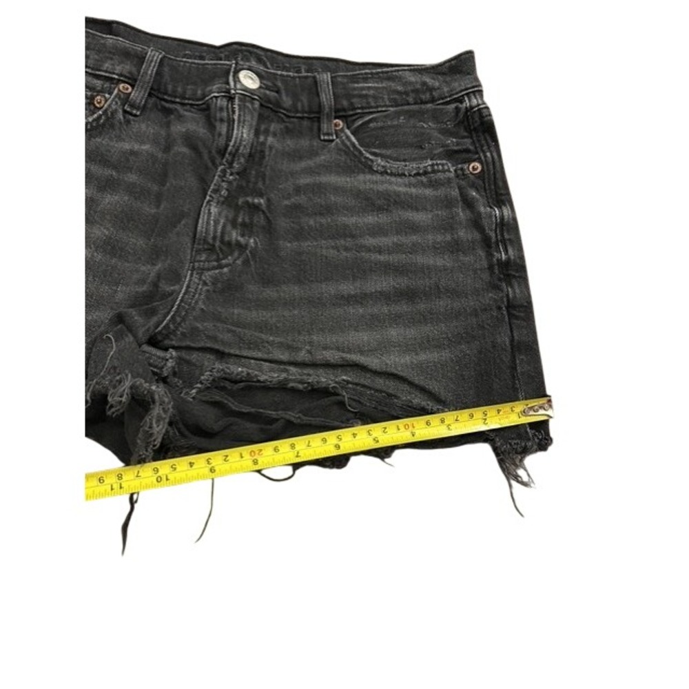 American Eagle Strigid Denim Shorts Womens 6 Black Excellent Distressed Raw Hem - Picture 7 of 7